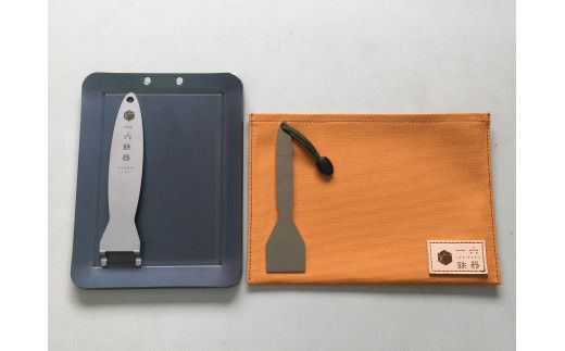 一六鉄器『ロクミリ鉄板 150×200』フルセット （ハンドル・ヘラ・収納袋付き）