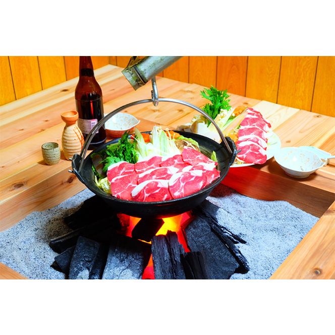 B-6 ヒノキ張り・ヒノキ風呂付きプレミアムハウス宿泊券　しし鍋付き　（一泊二食・ペア）