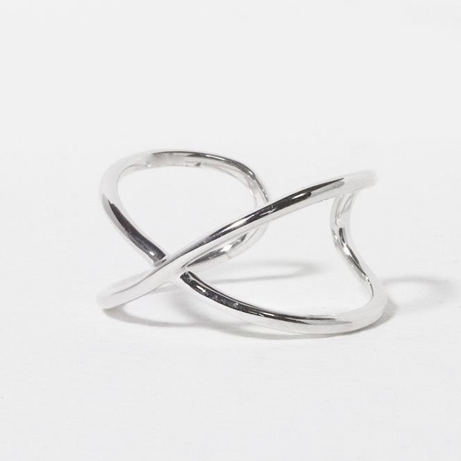 K10　大　クロス　イヤーカフ（U-460)　BQ-53