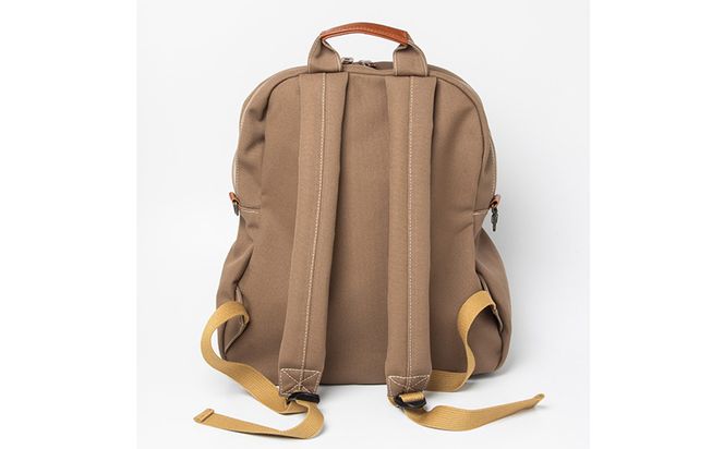 「琉球帆布」ビーンズリュック / ライトブラウン - 帆布 布 バッグ 鞄 かばん ユニセックス 手づくり ハンドメイド 馴染みやすい 茶色 人気 シンプル おしゃれ 使うほど 馴染む 牛革 定番 琉球帆布 伝統技術 沖縄県 八重瀬町【価格改定】