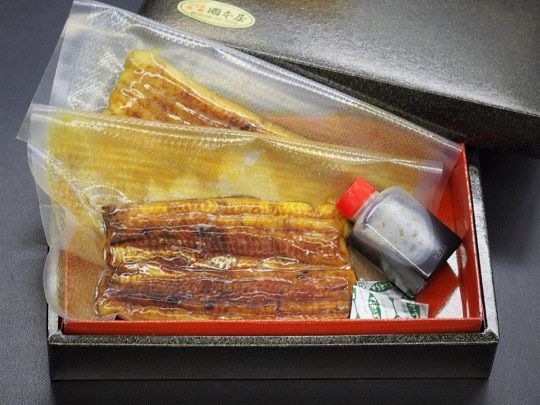 B5301炭火焼うなぎ大串蒲焼　1人前（たれ、山椒付）