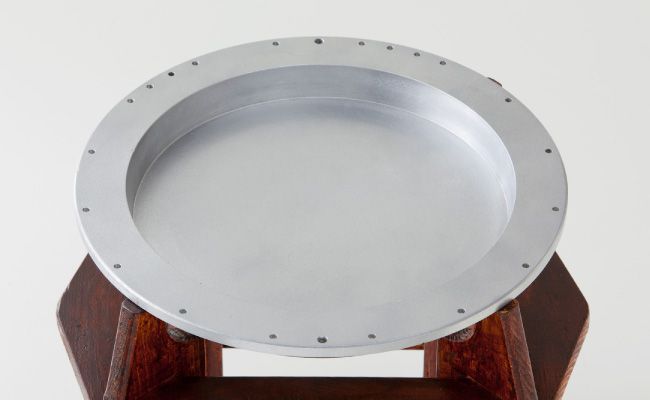 美しいフォルムと質感｢スタンド付ボタニカルプレート (Low)｣ 1台【10個限定!!】N-83