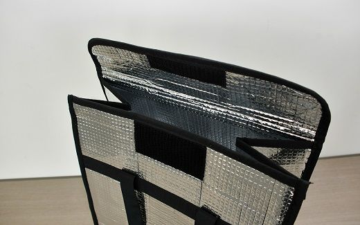 S22 アウトドアやレジャーに！ 保冷バッグ 2個（手提げ用・肩掛け用　各1種）