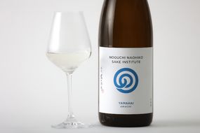 白鵬引退宮城野襲名披露限定品 720ml 酒地酒 日本酒 【農口尚彦研究所】 楽天市場】【ふるさと納税】 農口尚彦研究所 白鵬引退宮城野襲名