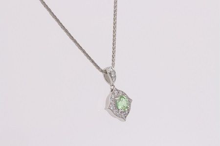 【SJ-85】Pt999　グリーン非加熱サファイアダイヤモンドネックレス　AQ-175