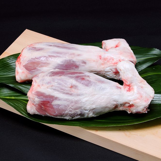 108 北海道産豚肉（スネ肉）【1.2kg前後】13,000円