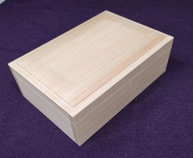 桧の小箱【木箱】 木の香アート『まどころ』