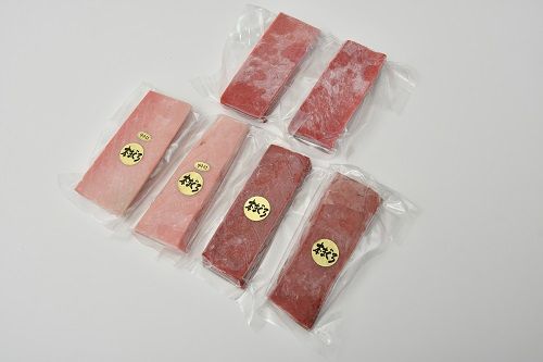 【2.5-5】国産マグロ食べ比べ冷凍短冊セット　約1kg
