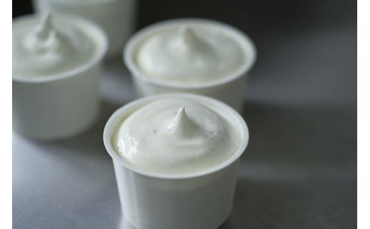 ひらかわ牧場のしぼりたて生乳で作ったアイスクリーム【人気の4種8個入り】