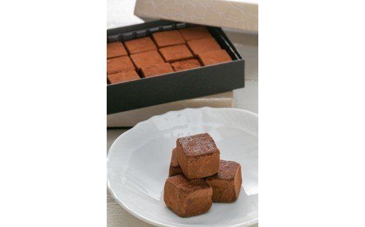 生チョコレート　12コ入り2箱