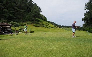 「熊本南カントリークラブ」ゴルフプレイ券（1,000点分×9枚）