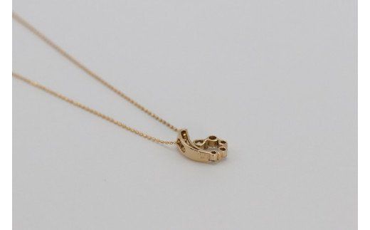 K18 ピンク 0.30ct ダイヤ 5個付きのペンダント Islauth14 [Islauth 山梨県 韮崎市 20743433] アクセサリー ネックレス ジュエリー ダイヤ シンプル おしゃれ プレゼント ギフト 贈りもの 贈答