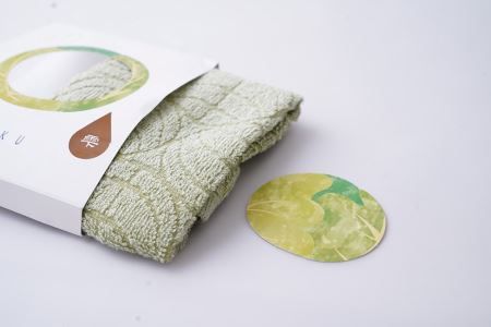 099H2969 雫－SHIZUKU－ タオルハンカチ 2枚【泉州タオル 国産 吸水 普段使い シンプル 日用品】