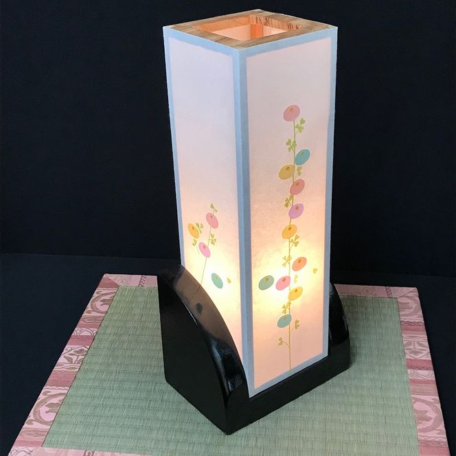 030D099 着物生地で作ったおしゃれな行灯（あんどん） 万寿菊