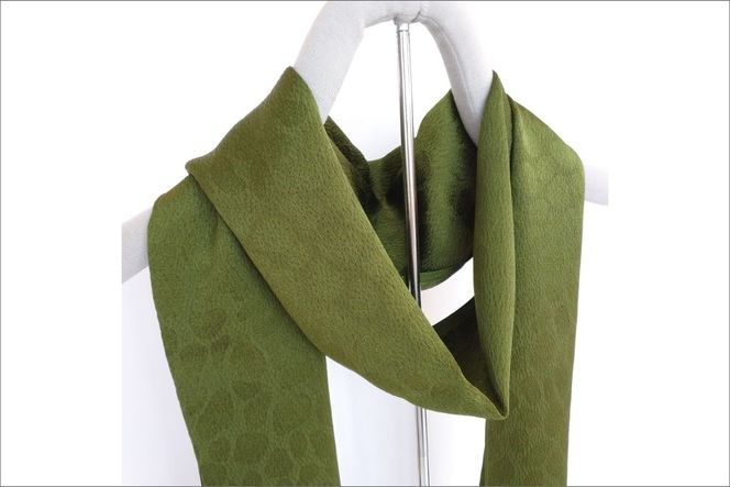 丹後ちりめん　シルク・ストール（オリーブグリーン）　TR00027