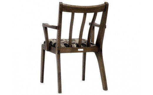 D113-01 C.S.ダイニングチェア(肘付)【国産栗材】JCS-DC11A PGK/EジュリーBK