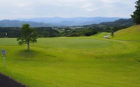 「熊本南カントリークラブ」ゴルフプレイ券（1,000点分×6枚）