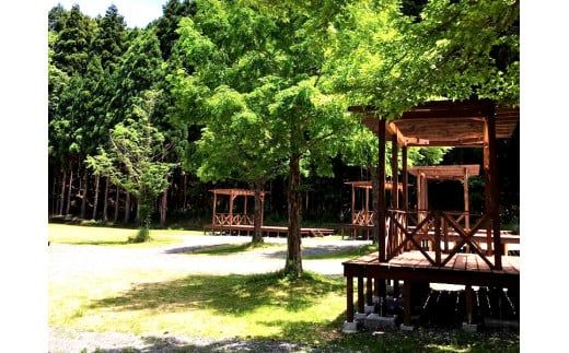 TAWAキャンプ場　デッキサイト施設利用券 /// 奈良県 キャンプ場 ウッドデッキ 水洗トイレ有 温泉施設横 キャンプ場 宿泊 キャンプ用品・キャンプ道具レンタル有