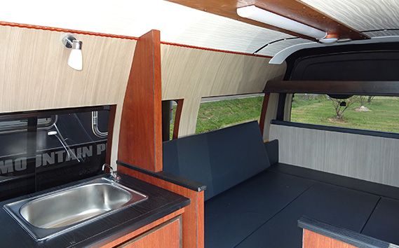 キャンピングカーレンタル　ハイエースＢ　平日36時間　土日祝日別途対応可 [No.783]