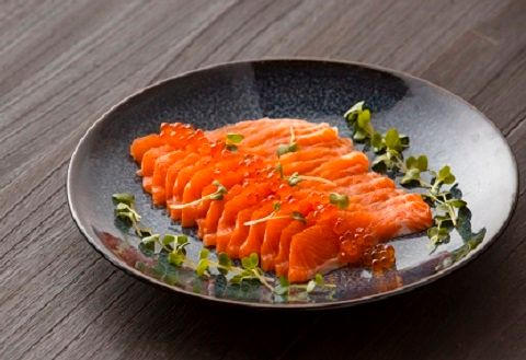 しかりべつ湧き水育成のサーモンルイベ SKC003