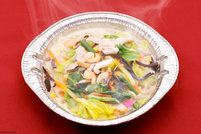 CG029 簡単調理で本格派　長崎ちゃんぽん 4食セット 長崎名物 本場 冷凍 [ ちゃんぽん 皿うどん 太麺 野菜 海鮮 鍋 温めるだけ お手軽 簡単調理 おいしい 長崎県 島原市 ]