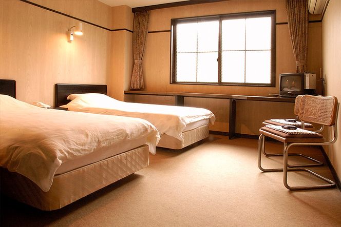 商品券 甲州街道 韮崎宿【清水屋旅館】宿泊割引券 6,000円分 ドリンクチケット2枚付き [清水屋旅館 山梨県 韮崎市 20740914] 旅行 観光 宿泊券 旅行券 クーポン券