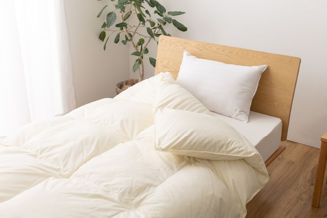 【春秋用】中厚 羽毛布団 合掛け ダブル ホワイトダックダウン93％ アイボリー 無地 1.2kg [川村羽毛 山梨県 韮崎市 20743644] 羽毛 布団 ふとん 羽毛ふとん 合掛け布団 400dp