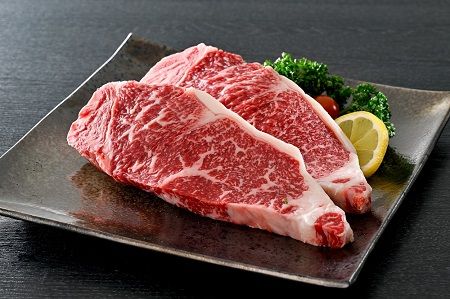 大人気！牛肉 ロースステーキ 北海道 別海牛 牛の数日本一 まち全体が広大な牧場 北海道 別海産 冷凍 400ｇ（200ｇ×2枚）