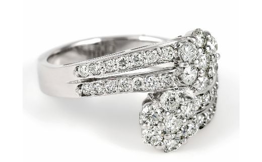 ダイヤモンド リング 1.0ct Ｒ747DI-P2【サイズ：8号～16号（0.5刻み可）】ダイヤ プラチナ 指輪 ジュエリーアクセサリーレディース ギフト 贈り物 プレゼント 記念日 ケース付 鑑定書 保証書 華奢 [C2203]