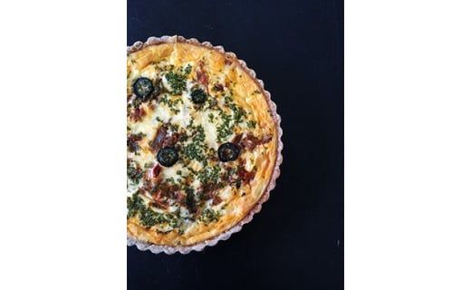 【贅沢！食べ比べキッシュ】カポナータキッシュとほうれん草のロレーヌキッシュ２枚セット