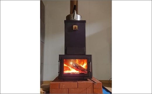 薪ストーブ【かぐつち3号（KAGUTUTI3）と美味しく焼ける「焼き芋器」セット】暖房、調理、揺らめく炎で心を癒やします。	RS00010