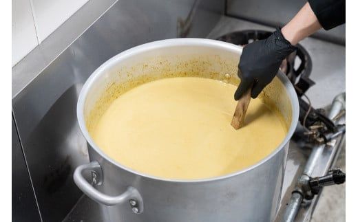 Ｄ256 小熊屋咖喱「牛すじブラック」【6食入り】