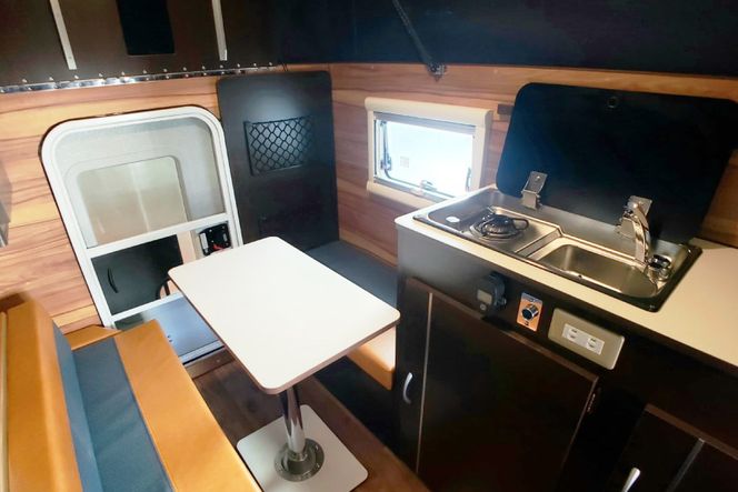 軽トラキャン ミニポップ パラキート 取得権利チケット / ミスティックプランニング / 山梨県 韮崎市 [20741369] トラキャン トラックキャンピングカー 軽キャンピングカー アウトドア レジャー 3人就寝 3人乗り キャンプ 車中泊 旅 車 クルマ旅 チケット