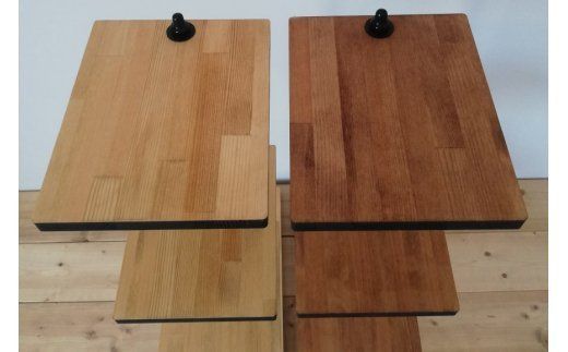 たくさん飾れるスタンドシェルフ 3段タイプ ブラウン(天然木／完成品)｜新星金属製作所 大阪府 守口市 [0401]