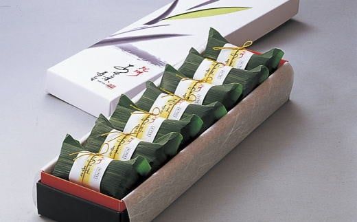 紀州和歌山のあせ葉寿司鯛7個　化粧箱入り XH015