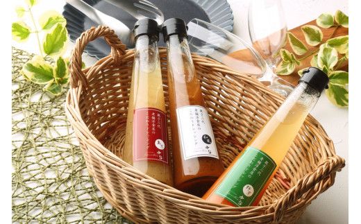 土浦市の老舗洋食屋レストラン中台のこだわりドレッシング3種詰め合わせ（野菜ドレッシング、和風ドレッシング、玉葱ドレッシング）｜サラダはもちろん、魚料理、肉料理にかけてもオススメの万能ドレッシング