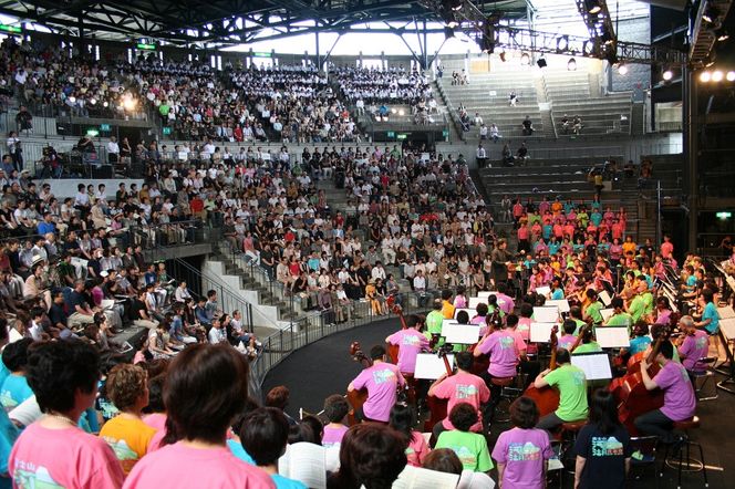 河口湖ステラシアター お名前印字プレート設置（ステンレス製）【音楽文化支援企画】 FCBB001