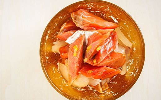 鮭とばの 酢漬け 340g×3個セット ピクルド サケトバ | 国産 北海道産 さけとば 秋 鮭トバ 鮭 トバ さけ サケ シャケ 冷凍 調理済み 一人暮らし セット おかず 魚介類 海鮮 絶品 人気 笹谷商店 直営 釧之助本店 高級 北海道 釧路町 釧路超 特産品 121-1920-253