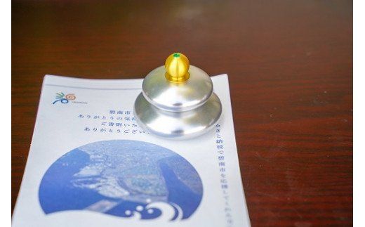 ＫＩＨＯの文鎮（ペーパーウエイト） 鏡【ＭＯＣＨＩ】 と 三方風収納台箱のセット H084-038