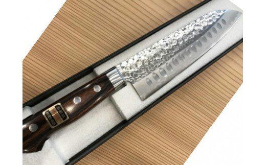 H37-15 関吉秀作 ディンプル付はがね鍛造本割込 三徳包丁 165mm