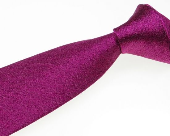 郡内織物「富士桜工房」シルクネクタイ『燻』梨地無地 つつじ色 FAA1049