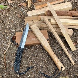 M-44 Batoning bou300　天然堅木で作る薪割叩き棒