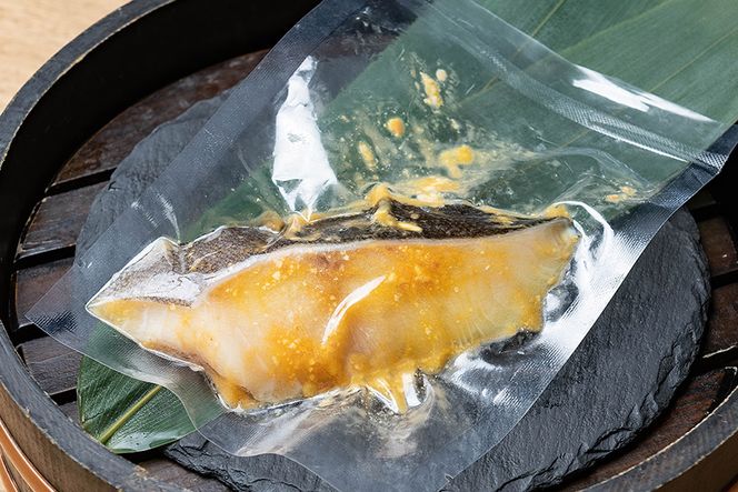 脂がのった 銀ダラ 西京漬け 70g×10枚 個別真空包装 [丸秀鮮魚店 福岡県 筑紫野市 21760698] 魚 たら タラ 銀鱈 銀だら 白身魚