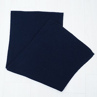 E1411国産カシミア糸使用国内生産カシミヤ１００％ショートマフラー（ネイビー）
