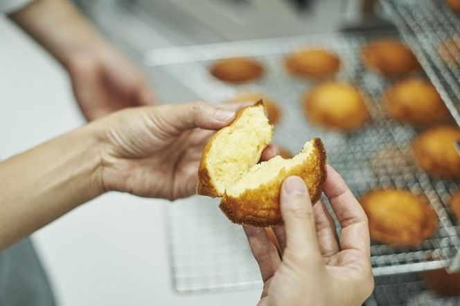 Pâtisserie mimi/パティスリーミミ｜焼き菓子13個アソートBOX（M）&長場雄/YU NAGABAホットサンドメーカー 232238_AZ07-PR