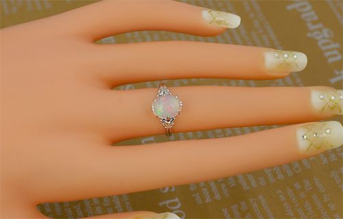 オパール リング 1.5ct K18WG (16638) BR-33(山梨県甲斐市 オパール リング 1.5ct K18WG (16638) BR-33(山梨県甲斐市
