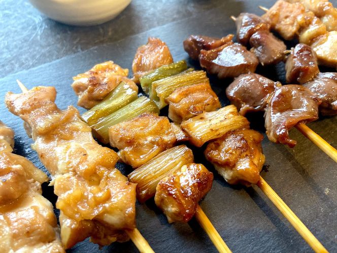 1254 鳥取のチキンステーキ(塩麹)と焼き鳥セット