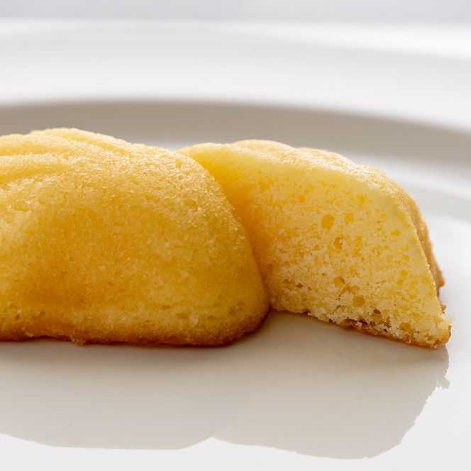 牧場マドレーヌ１５ケ入　	AM00616