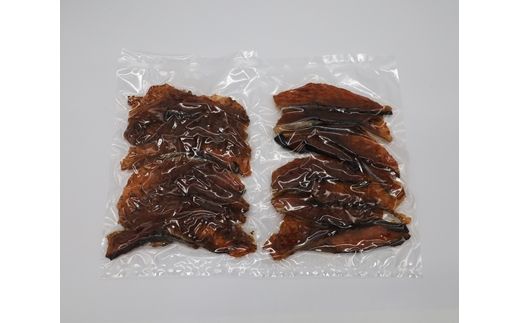 数量限定！鮭とばスライス　ブラックペッパー味150ｇ豆板醬味140ｇセット【15003】
