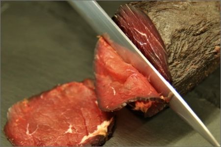 日本海牧場のローストビーフ（1袋）と日本海牧場の【牛生ハム】ブレザオラ（5袋）セット　NH00019